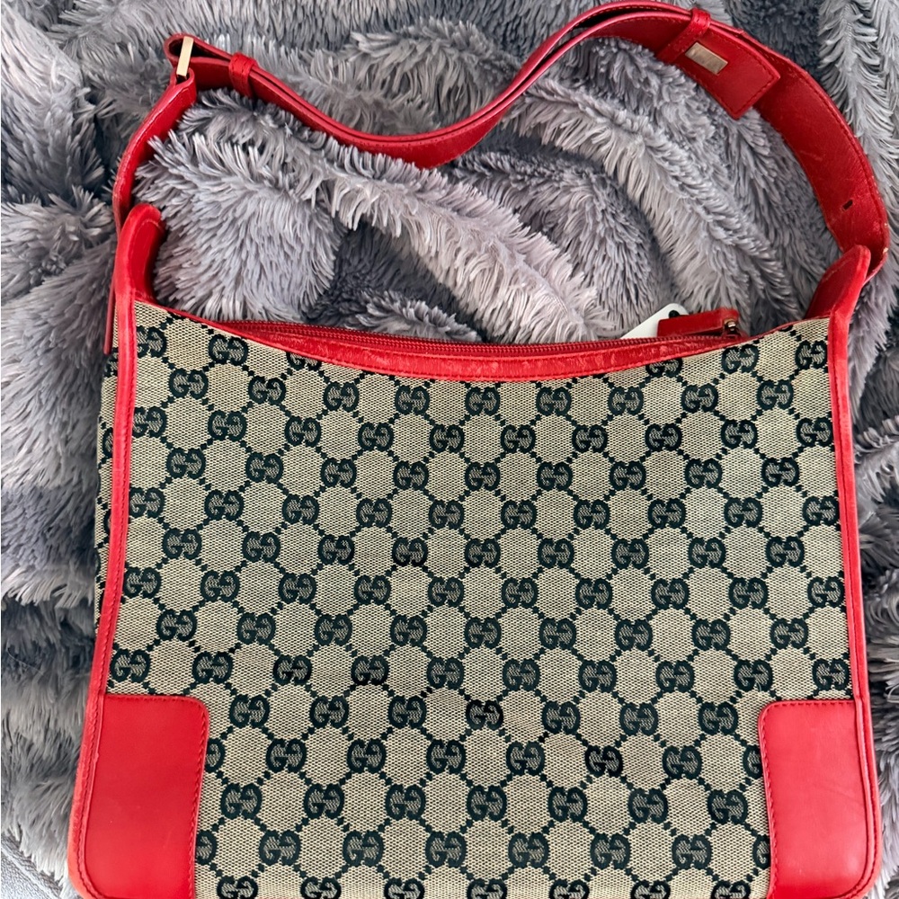 Gucci Red and Beige Shoulder Bag